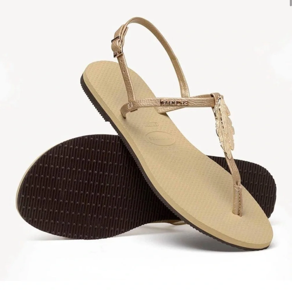 Havaianas You Riviera Gold Leaf Sandals - Picture 2 of 5